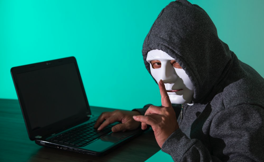 hacker on the dark web